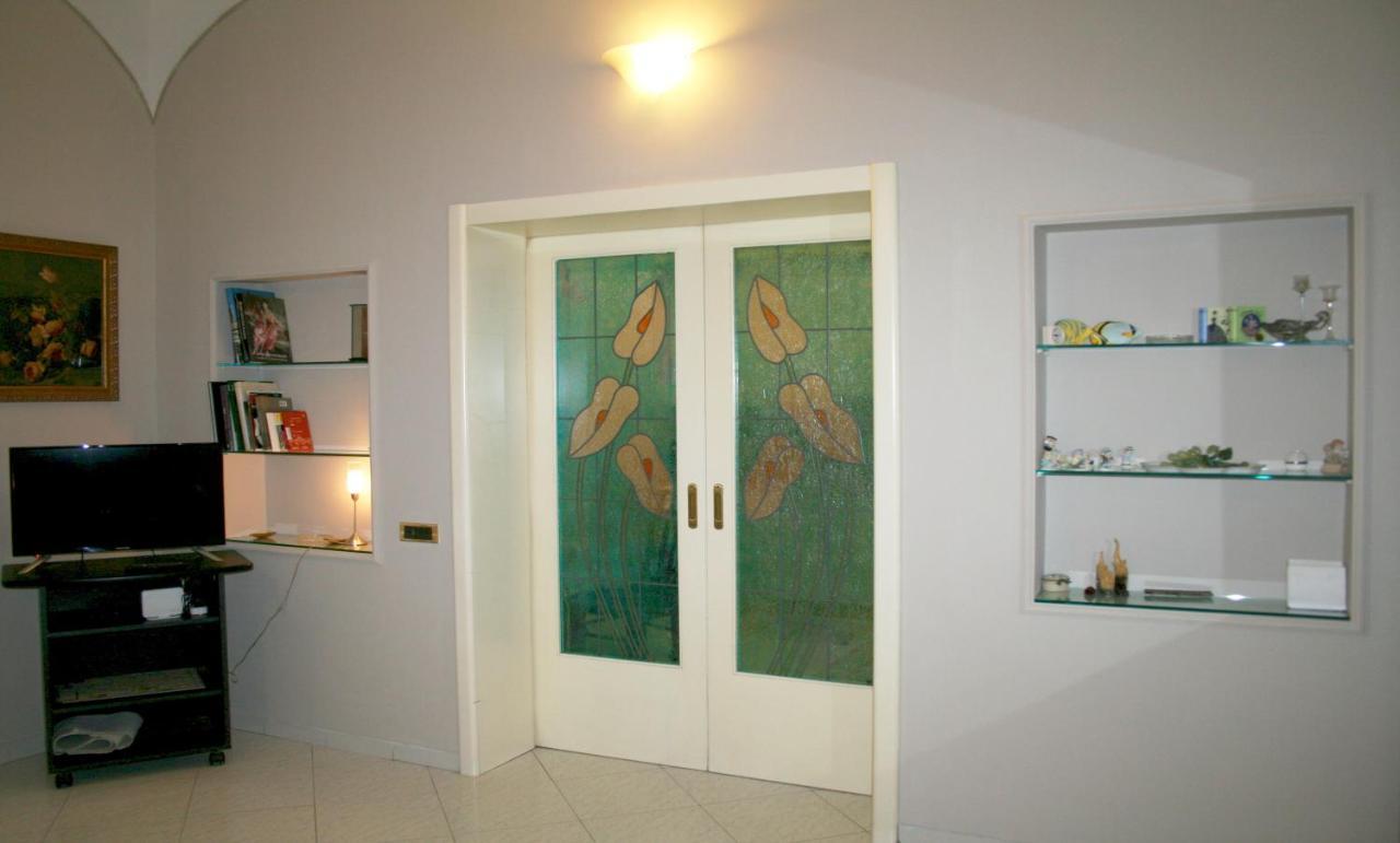 Montebello - Julia Apartment Roma Exterior foto